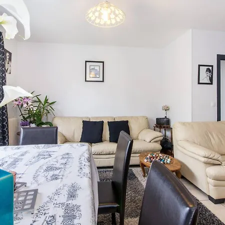 Au Coeur De - 70 M² - Parking Inclus * Caen